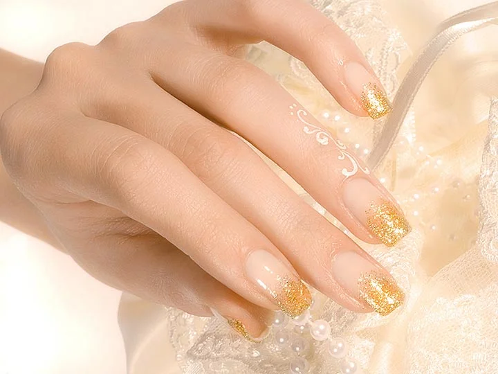 Acrylic Nail Service